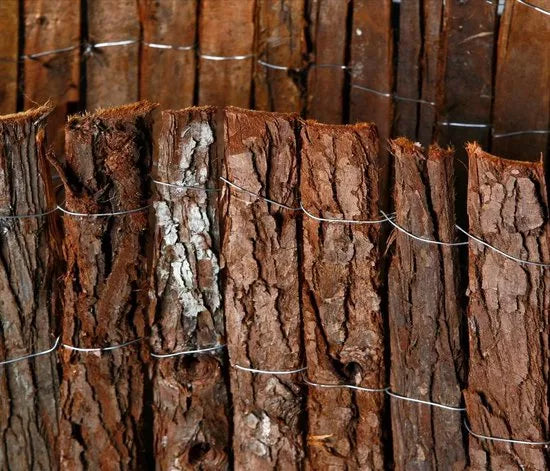 Boomschorsmatten: als afscheiding, ter decoratie of voor klimplanten